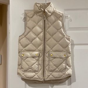 J Crew cream puffer vest
